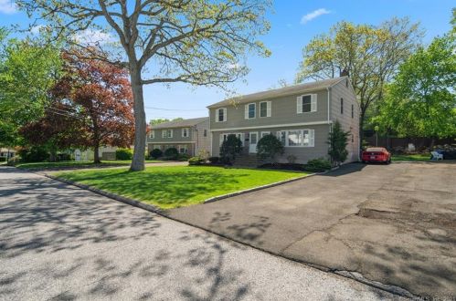 53 Vitti St, New Canaan, CT 06840-4824