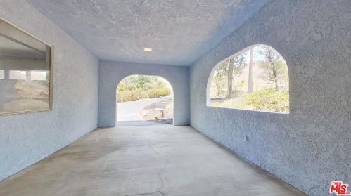 2569 Mt Vernon Ave, Riverside CA  92507-3202 exterior