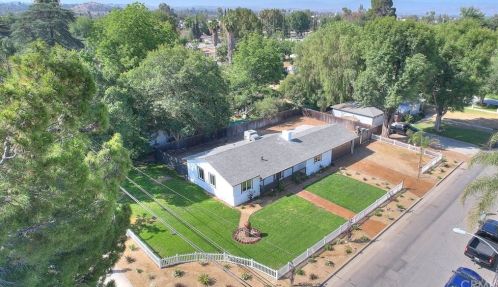 7106 Orch St, Riverside CA  92504-3958 exterior