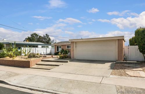 2834 Monarch St, San Diego, CA 92123-3240