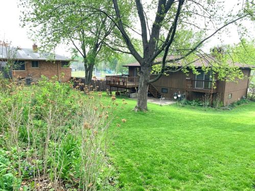 339 Cherry St, South Elgin, IL 60177-2009