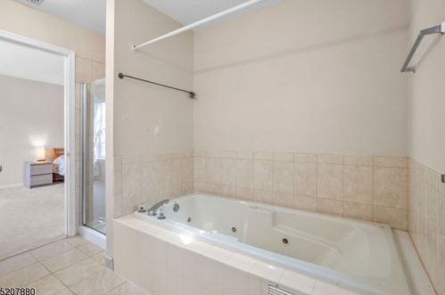 22 Grant Way, Princeton NJ  08540-1600 exterior