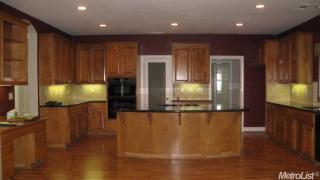 2929 Cumbria Way, Lodi, CA 95242-9651
