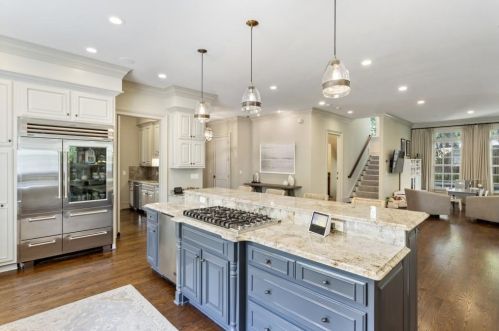 876 Berkshire Rd, Atlanta GA  30324-4930 exterior