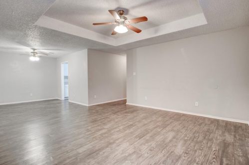 7523 Connie Ln, Fort Worth TX  76182-4667 exterior