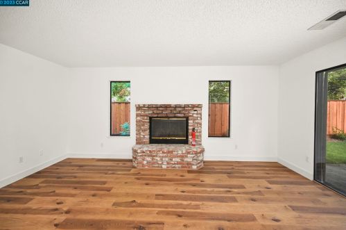 32 Canyon Green Ct, San Ramon, CA 94582-4613