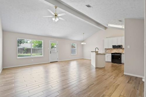 16303 Long Valley Ct, Conroe TX  77302-5493 exterior
