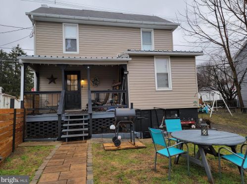 418 High St, Duncannon PA  17020-1520 exterior