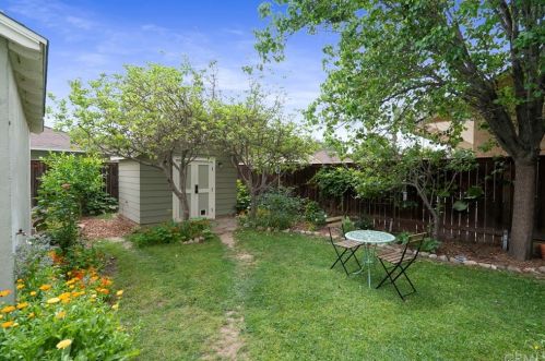 6110 Palm Ave, Riverside CA  92506-2022 exterior