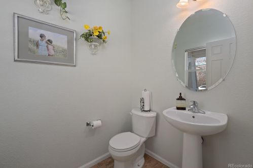 4794 Eaton Park Way, Aurora CO 80016-4292 exterior