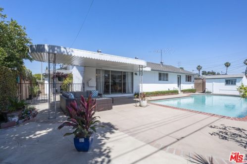 1520 Harle Pl, Anaheim CA  92802-2510 exterior