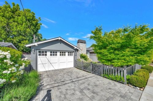 1125 Rosewood Ave, San Carlos, CA 94070-4807