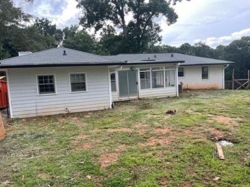 4476 Casco Way, Lilburn, GA 30047-3541