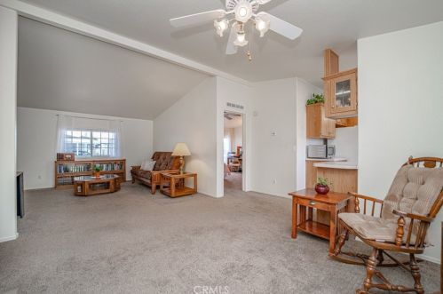 27 Spruce Via, Anaheim CA  92801-1043 exterior