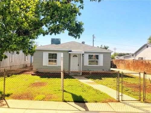 1705 Ohio St, Redlands, CA 92374-2252
