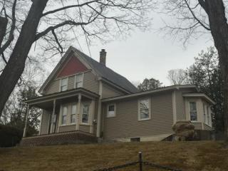 17 Cogswell St, Graniteville VT  05654-8034 exterior