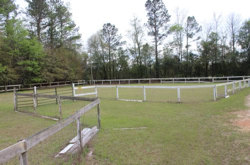 371 Nickeltop Rd, Windsor, SC 29856-2403