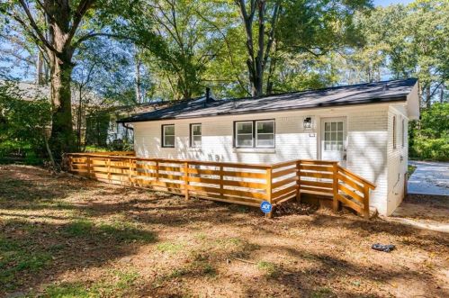 2924 3rd Ave, Atlanta GA  30315-8906 exterior