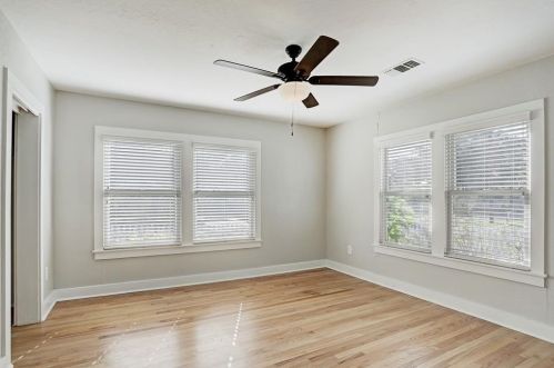 408 Hunt St, Bellvue TX  77418-1329 exterior