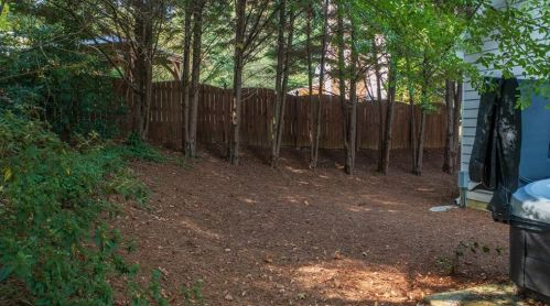 602 Brookside Pass, Holly Springs GA  30188-6053 exterior