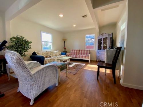 10935 See Dr, Whittier, CA 90606-1545