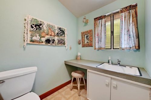 1804 Alta Vis Ave, Austin TX  78704-5226 exterior