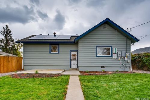 4945 Green Ct, Denver CO  80221-1109 exterior