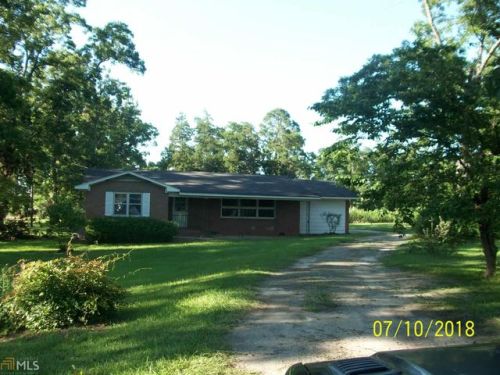1009 Union St, Vienna, GA 31092-7571