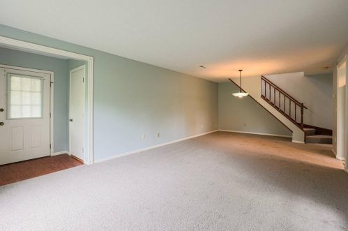 5424 Gantzfield Ct, Cincinnati OH  45241-6078 exterior