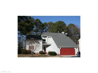 104 Conway Ct, Yorktown, VA 23693-4412