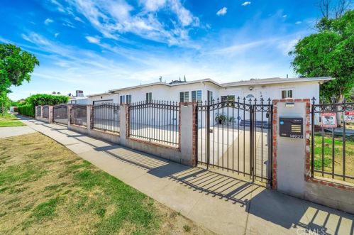 14927 Titus St, Van Nuys, CA 91402-4612