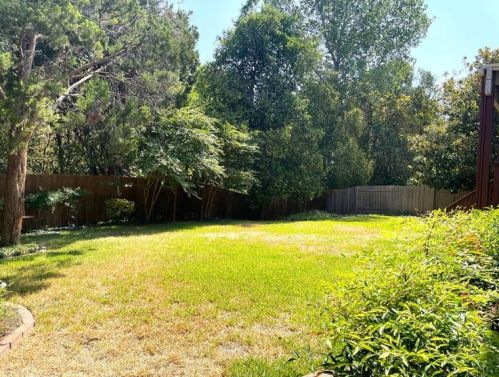 1916 Creole Dr, Austin TX  78727-3420 exterior