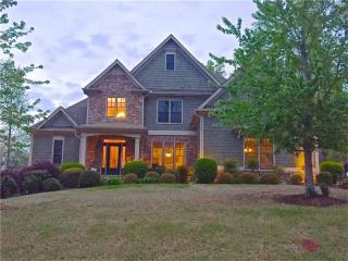 5725 Ridgewater Dr, Gainesville, GA 30506-2391