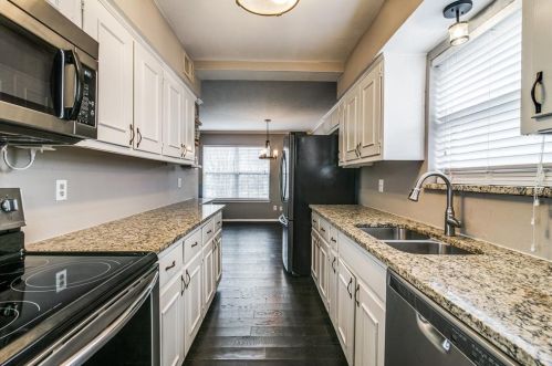 4209 Tynes Dr, Garland TX 75042-4637 exterior