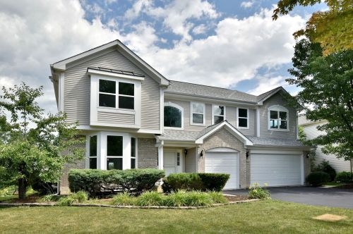 783 Sigmund Rd, Naperville IL  60563-1391 exterior