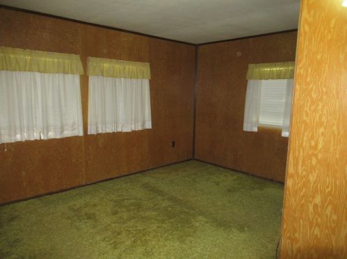 925 Washington St, Swygert IL  61764-2139 exterior