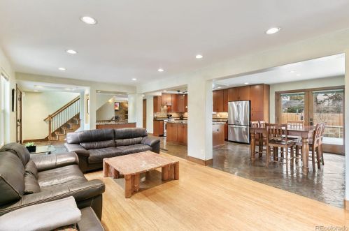 4991 Chester St, Englewood CO 80111-1330 exterior