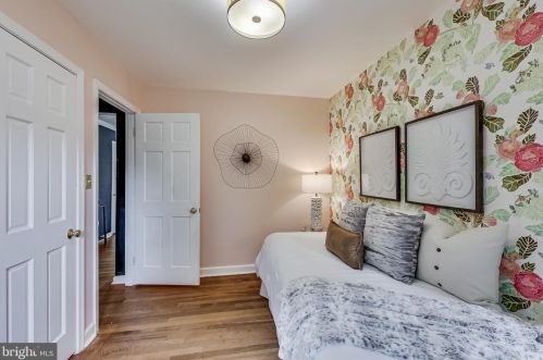 10706 Blossom Ln, Silver Spring MD 20903-1001 exterior