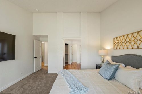 19899 Tufts Dr, Aurora CO  80015-3478 exterior