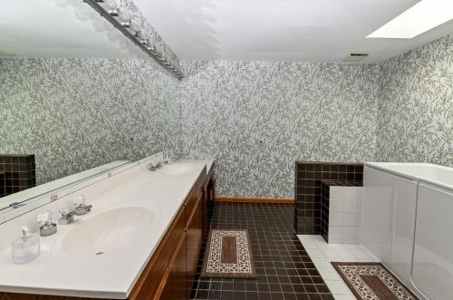 601 Chardonnay Rdg, Cincinnati OH 45226-1732 exterior