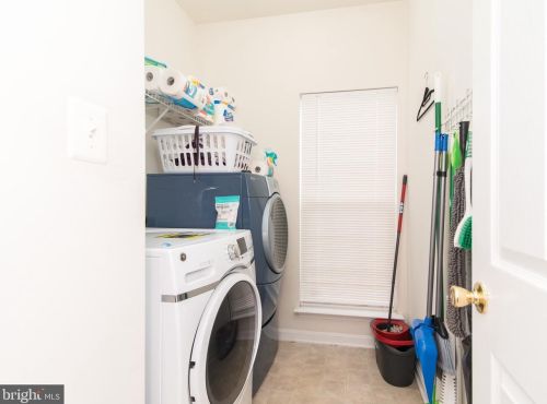 479 Prospect Hl Blvd, Charles Town WV 25414-5498 exterior