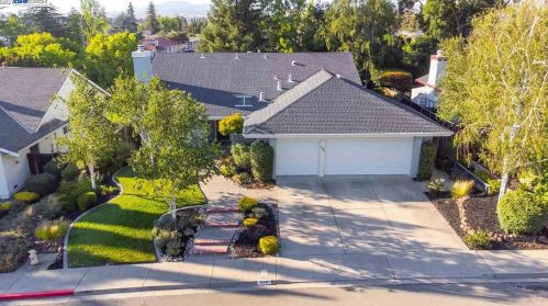 586 Touriga Ct, Pleasanton, CA 94566-6865