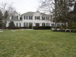 33 Mosle Rd, Gladstone, NJ 07934-2133
