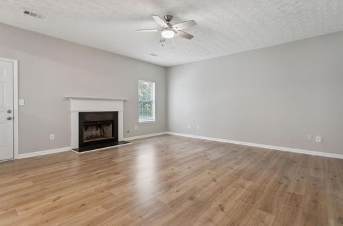 3943 Villager Way, Rex GA 30273-2549 exterior