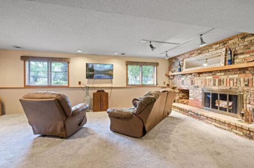 6541 48th St, Saint Paul MN  55128-2016 exterior