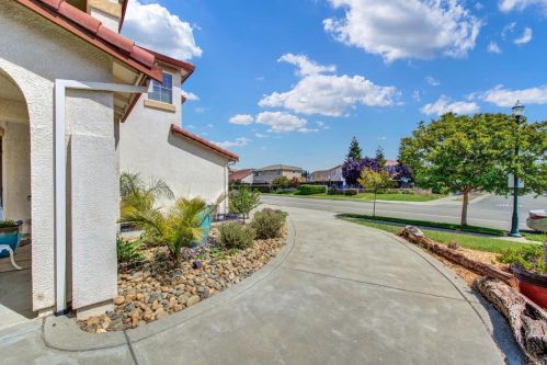 5077 Ellis Godfrey Dr, Fairfield CA  94533-8959 exterior