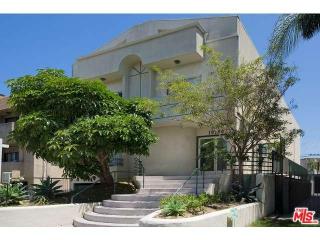 10760 Lawler St, Los Angeles, CA 90034-5476