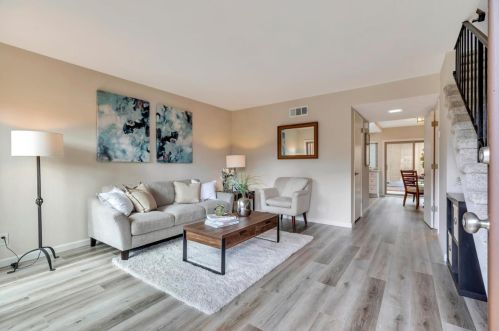 797 Southgrove Dr, San Jose, CA 95133-1228