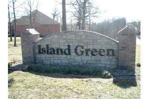 106 Ironwood Dr, Republic, MO 65738-1171