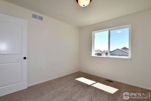 2625 Sapphire St, Loveland CO 80537-2024 exterior